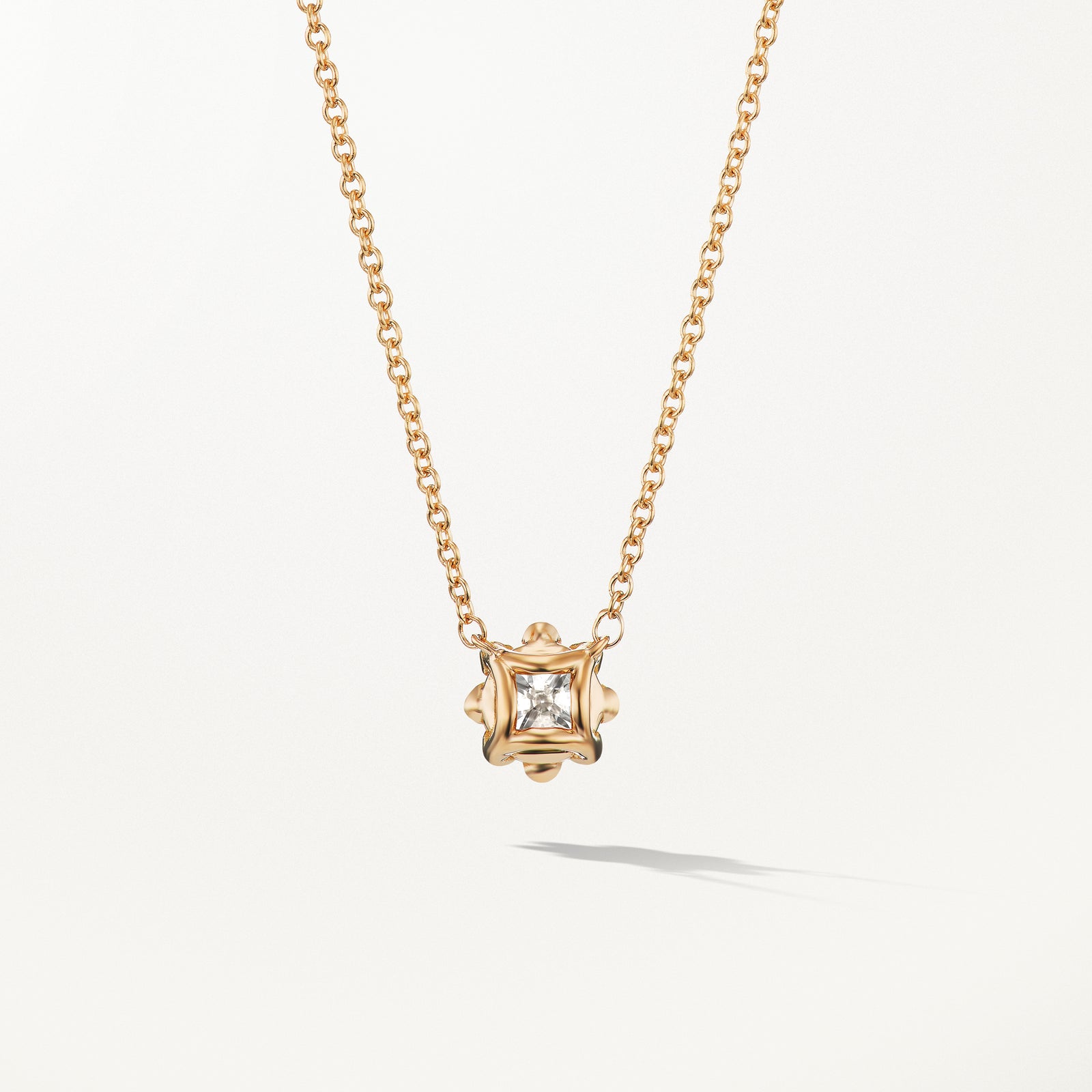 Oscar_Massin_JABP03Y_beaded_ne