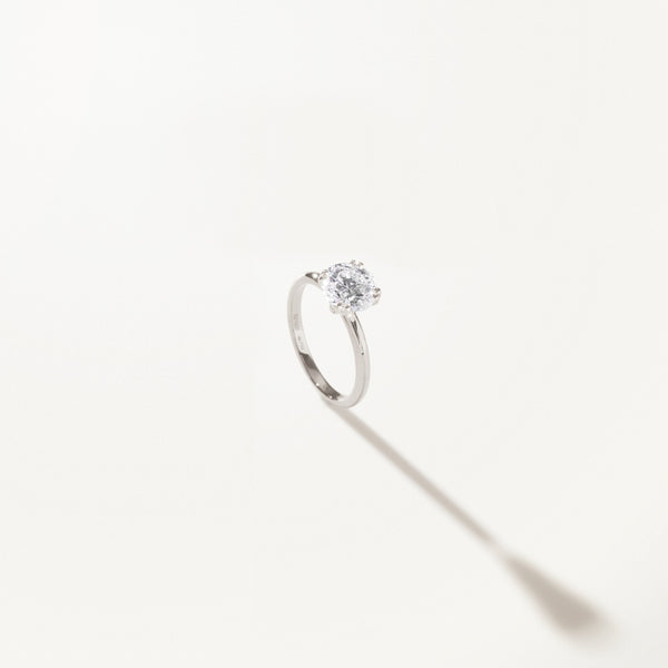 Lumière Engagement Ring, Round lab diamond solitaire white gold band