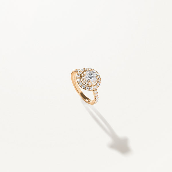 Majesté Engagement Ring, Round lab diamond yellow gold pavé band